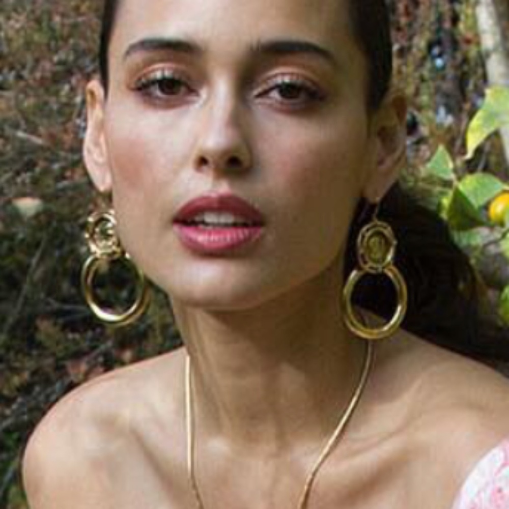 NEW Vanessa Mooney Gianni Coin Hoops GOLD